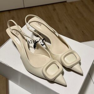 Zara Brand New Cream Kitten Heel